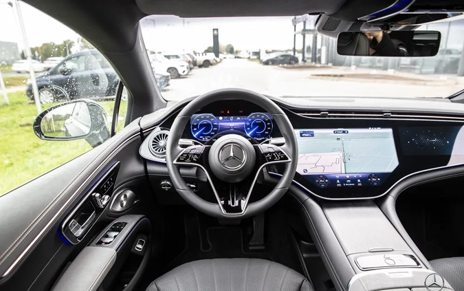 Mercedes-Benz EQS cena 579900 przebieg: 2213, rok produkcji 2022 z Garwolin małe 254